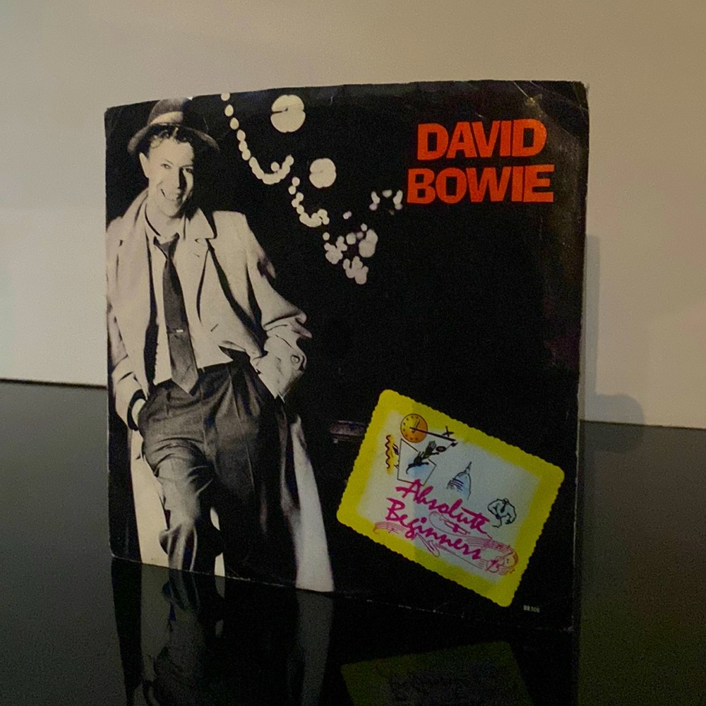DAVID BOWIE "ABSOLUTE BEGINNERS" 1986 EMI AMERICA 45RPM PIC SLEEVE - VINYL